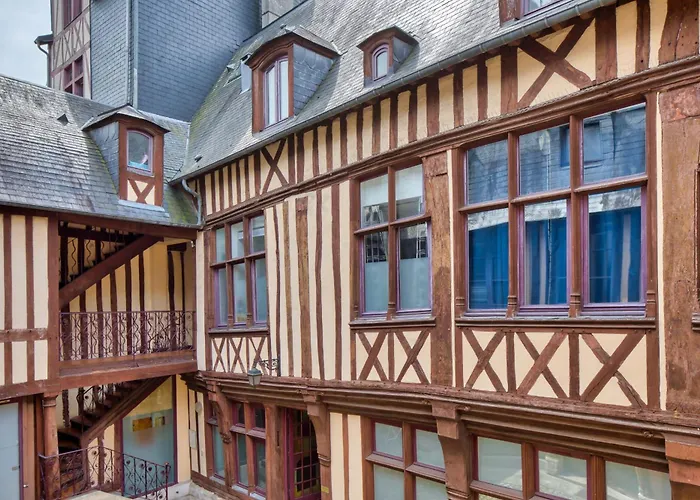 Апартаменты Ana 2 Pieces Au Coeur Du Centre Historique De